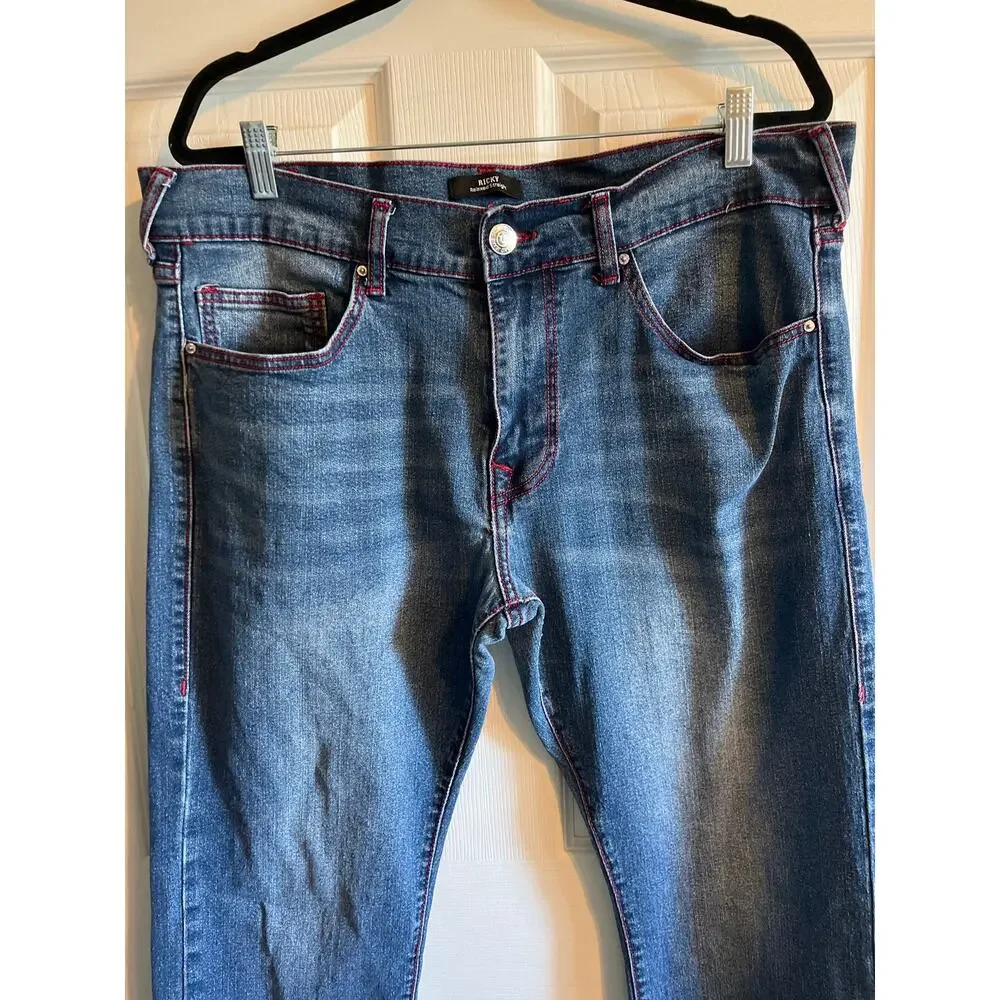 True religion men’s Ricky relaxed straight jeans size 36